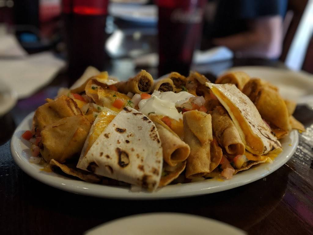 Yayas Mexican Bar and Grill | restaurant | 13621 N Litchfield Rd #131, Surprise, AZ 85379, USA | 6232149256 OR +1 623-214-9256