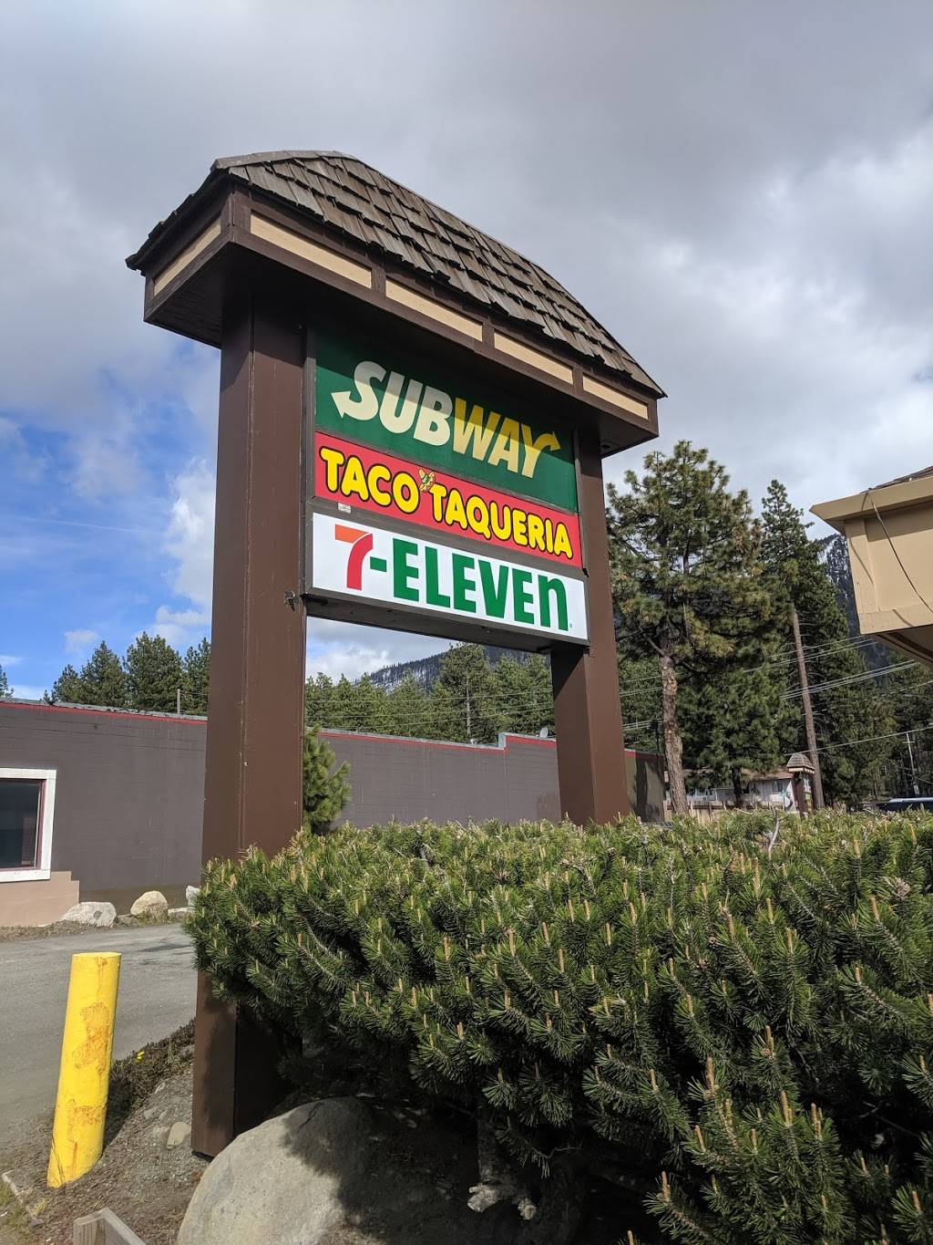 Subway | restaurant | 3924 Lake Tahoe Blvd, South Lake Tahoe, CA 96150, USA | 5305414334 OR +1 530-541-4334