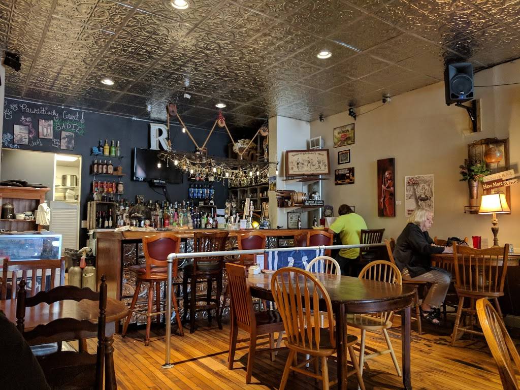 Ralph & Avas Public House | cafe | 6 W Main St, Mooresville, IN 46158, USA | 3178349780 OR +1 317-834-9780