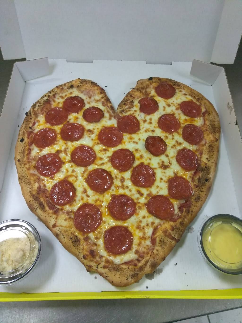 Hungry Howies Pizza | meal delivery | 6338 Forest Hill Blvd, Greenacres, FL 33415, USA | 5619669733 OR +1 561-966-9733