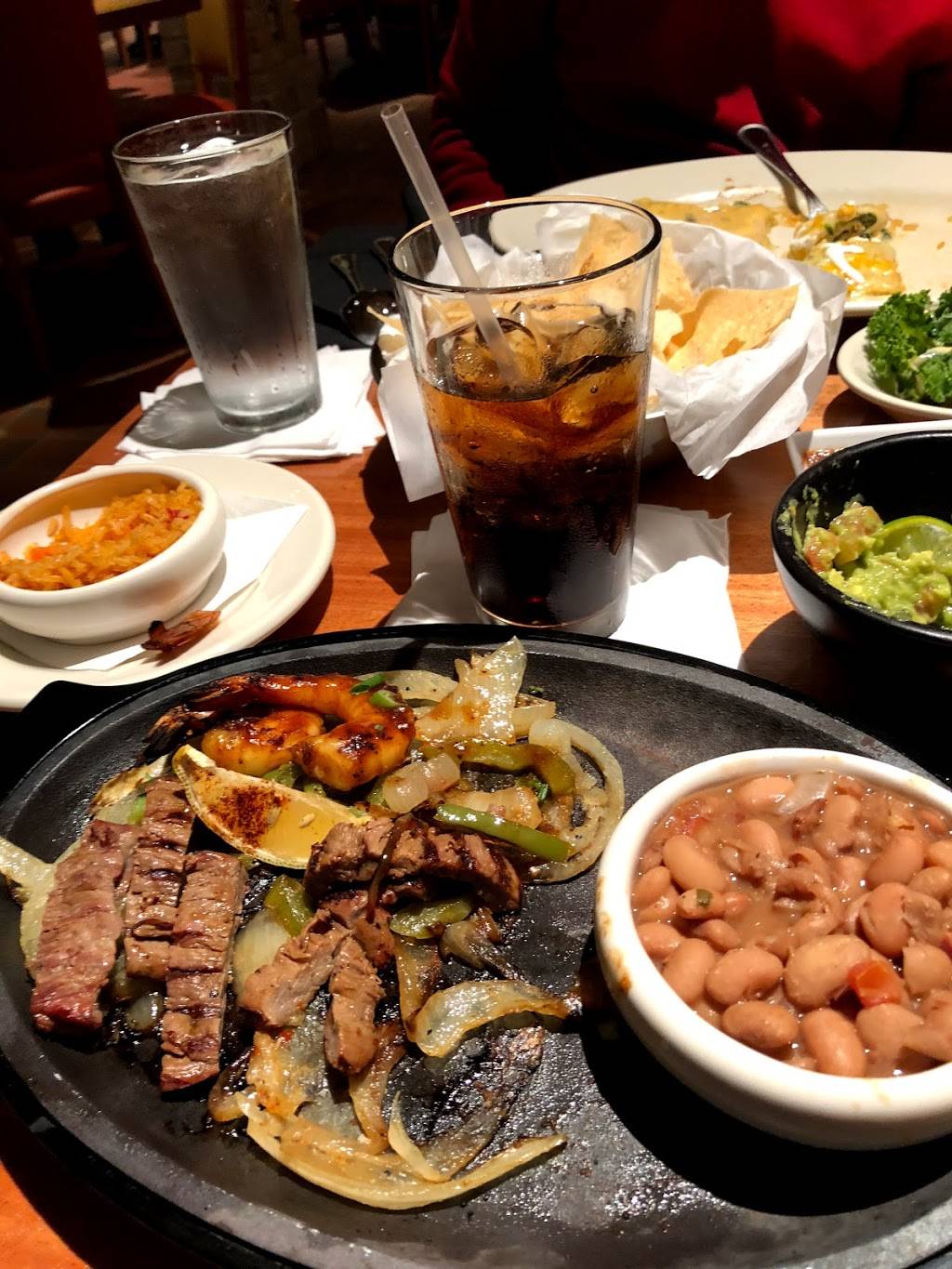 Abuelos Mexican Restaurant | restaurant | 1531 W 81st St Suite A, Tulsa, OK 74132, USA | 9184457257 OR +1 918-445-7257