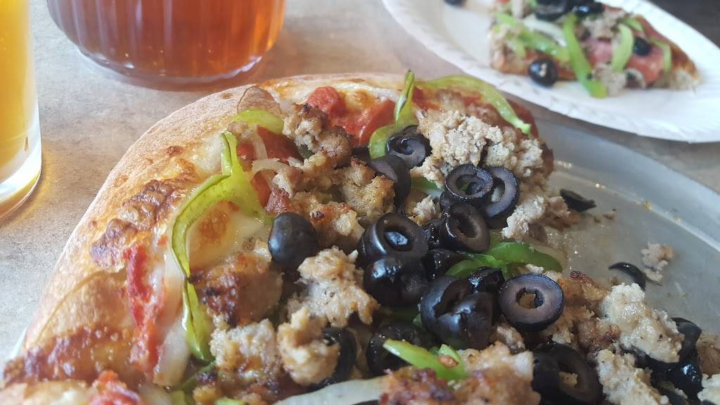 Pizza Factory | restaurant | 555 S Auburn St, Colfax, CA 95713, USA | 5303468788 OR +1 530-346-8788