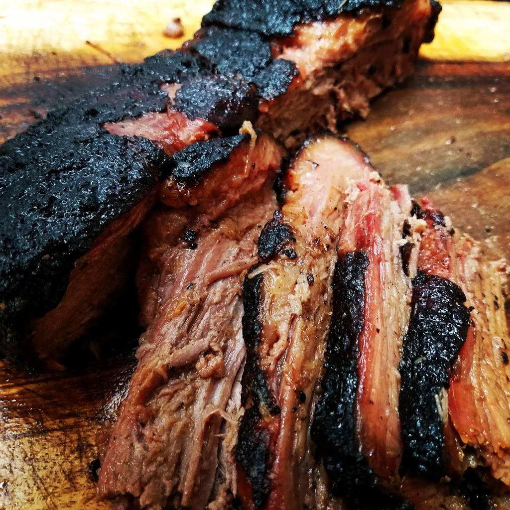 Banjos BBQ Grill II on 7th | restaurant | 1821 E 7th Ave, Tampa, FL 33605, USA | 3345240466 OR +1 334-524-0466