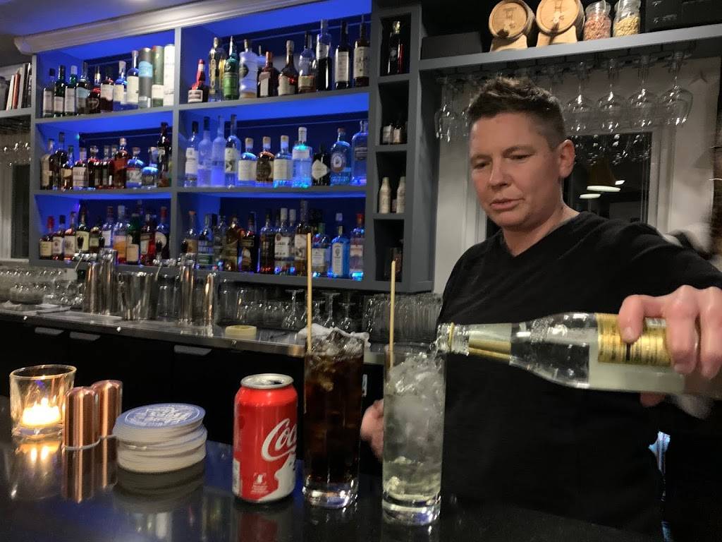 Blackbird Bistro | restaurant | 1037 S Craftsbury Rd, Craftsbury, VT 05826, USA | 8025862400 OR +1 802-586-2400