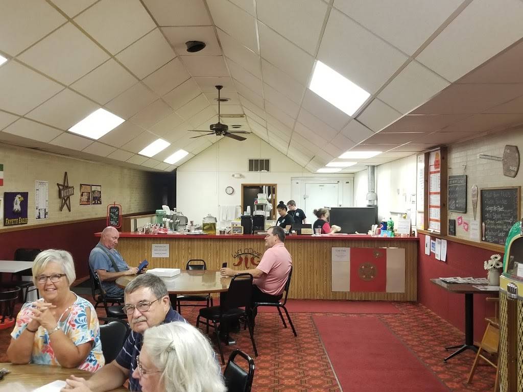 The Pizza Place | restaurant | 101 W Main St, Fayette, OH 43521, USA | 4192372318 OR +1 419-237-2318