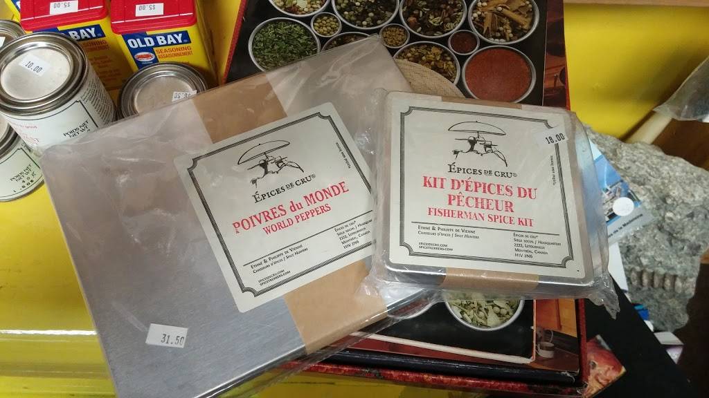 Le Poisson Volant | restaurant | 584 Chemin de Saint-Jean, La Prairie, QC J5R 2L1, Canada | 4504448821 OR +1 450-444-8821