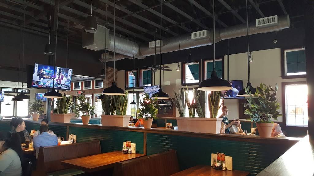 Snuffers Mesquite | restaurant | 3726 Towne Crossing Blvd, Mesquite, TX 75150, USA | 4692509130 OR +1 469-250-9130