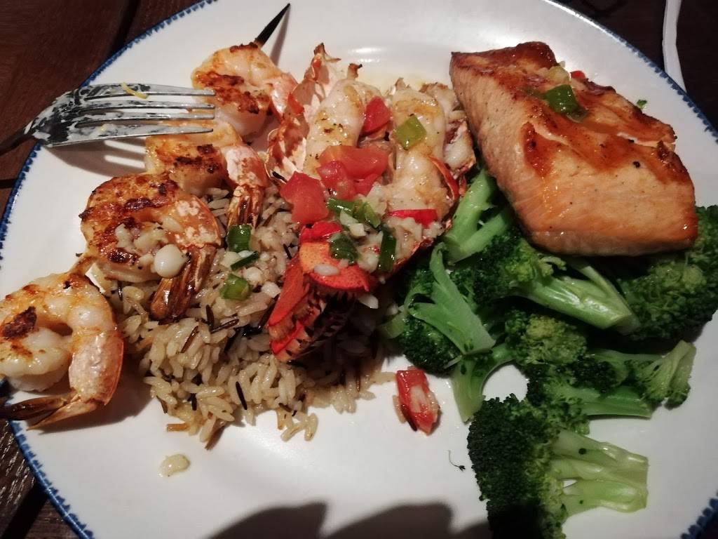 Red Lobster | restaurant | 4001 US-78, Snellville, GA 30039, USA | 7709859336 OR +1 770-985-9336