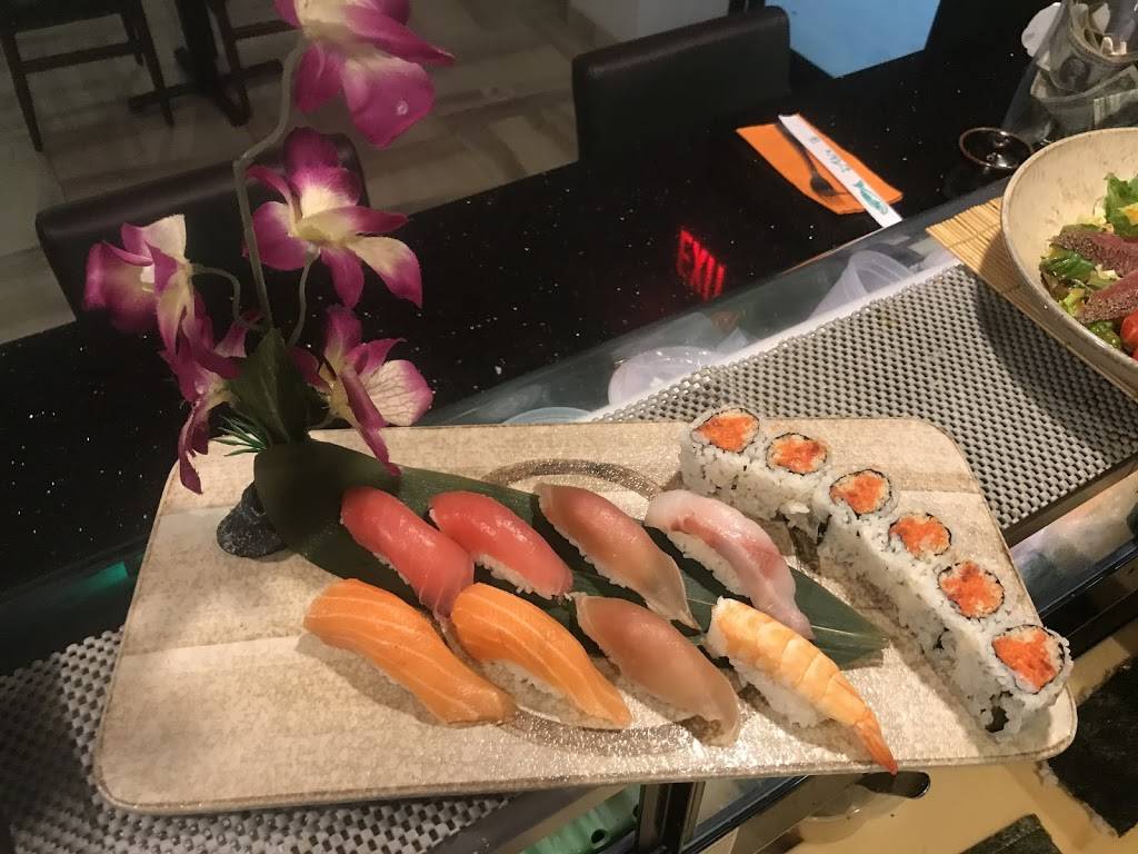 Avocado sushi | restaurant | 1310 Forest Ave, Staten Island, NY 10302, USA | 7185560060 OR +1 718-556-0060