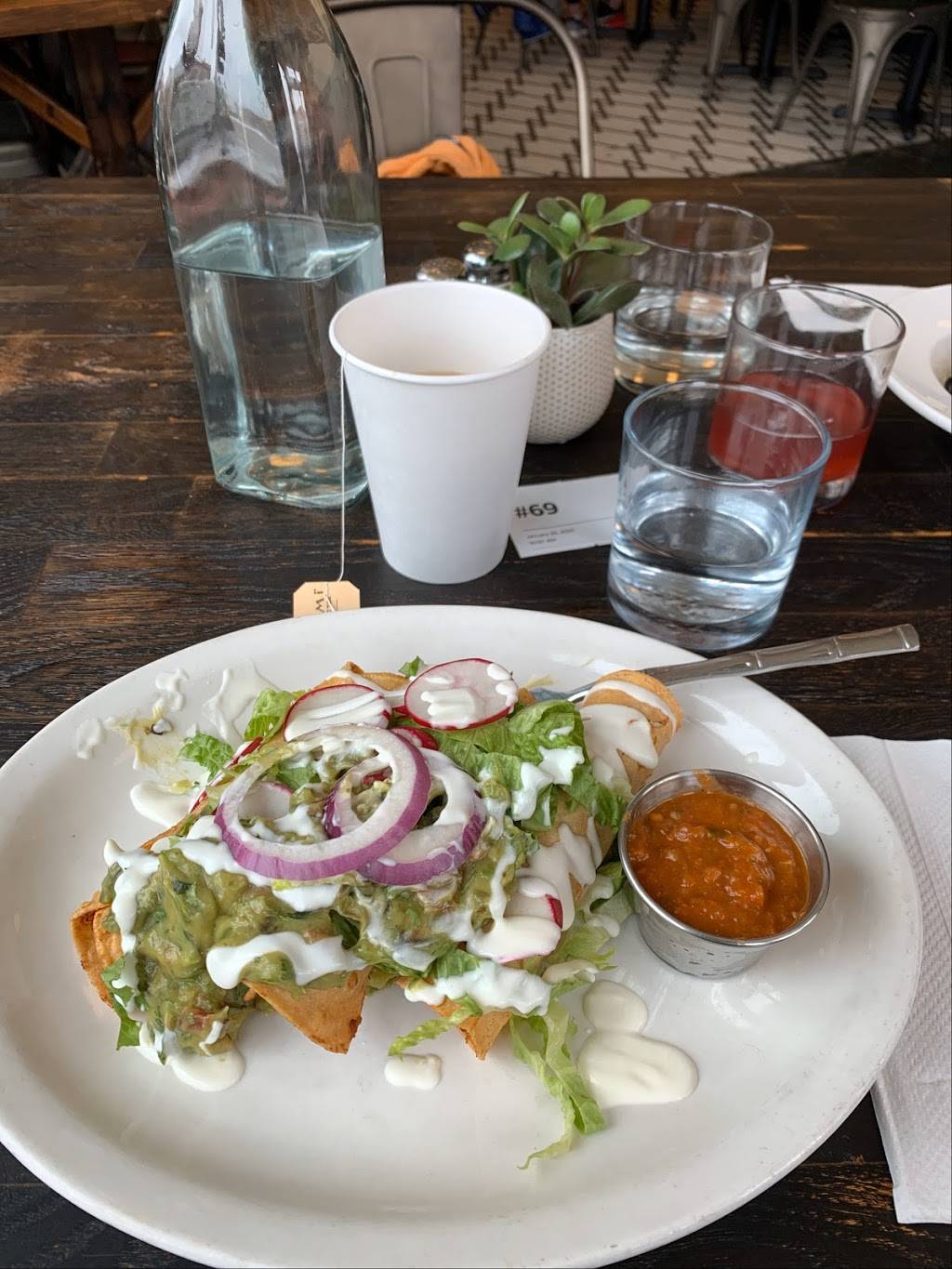 The Fix | restaurant | 600 E 31st St, Kansas City, MO 64109, USA | 8162370702 OR +1 816-237-0702