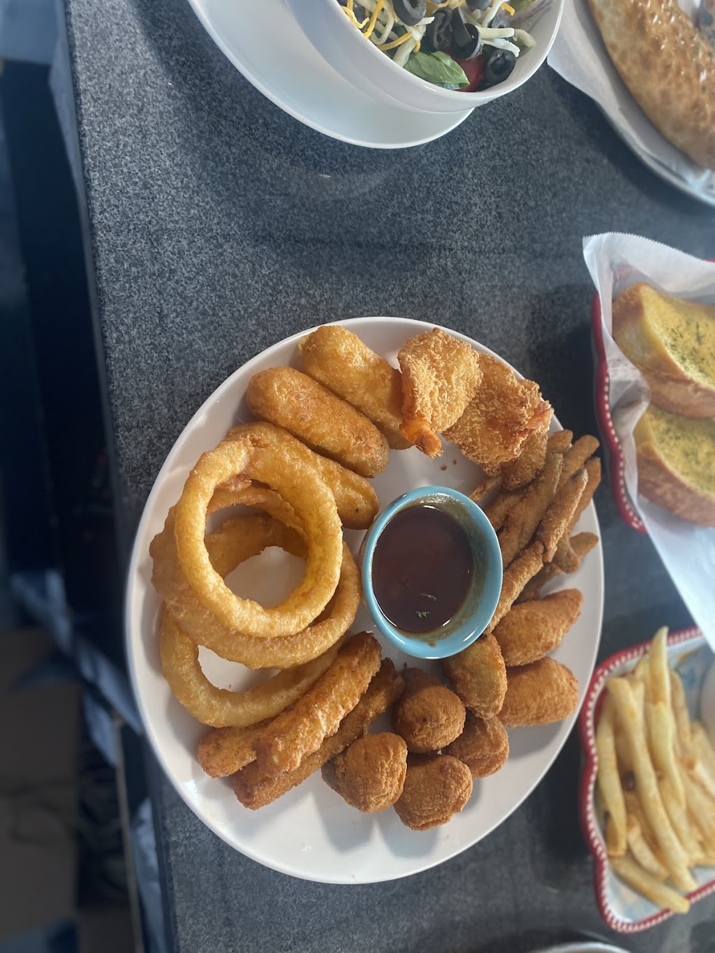 City Pizzeria | restaurant | 7200 Lyrewood Ln, Oklahoma City, OK 73132, USA | 4056032300 OR +1 405-603-2300