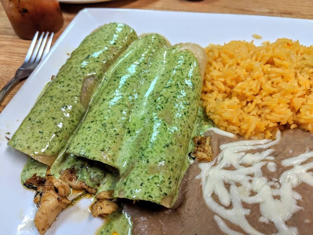 Sol De Mexico Restaurant | restaurant | 3809 Princess Anne Rd #120, Virginia Beach, VA 23456, USA | 7574715022 OR +1 757-471-5022