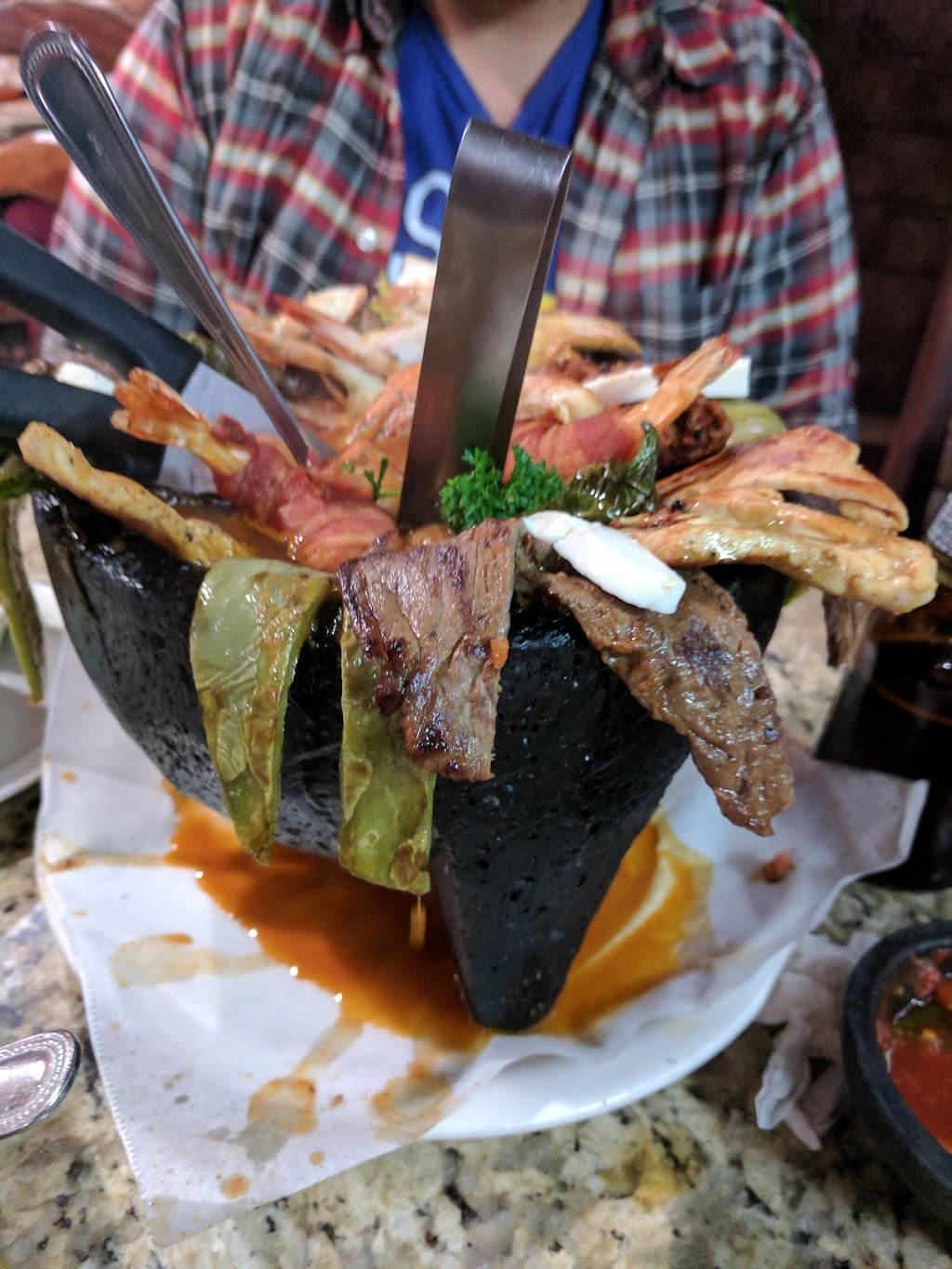 El Pescador | restaurant | 9051 Telegraph Rd, Pico Rivera, CA 90660, USA | 5629491907 OR +1 562-949-1907