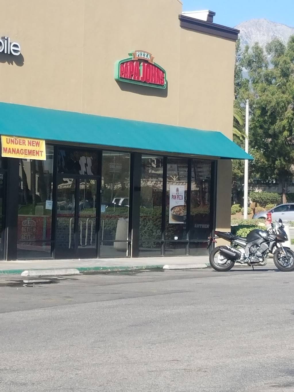 Papa Johns Pizza | restaurant | 13655 E Foothill Blvd, Fontana, CA 92335, USA | 9094630660 OR +1 909-463-0660
