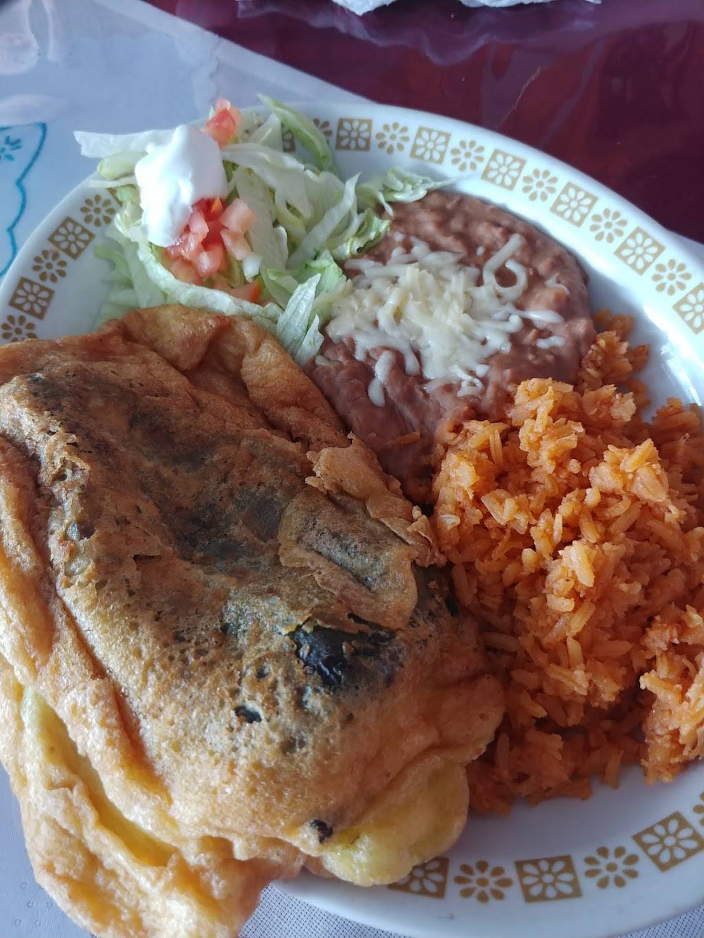 Fuzzys Restaurant & Bar/Slots | restaurant | 2515 Kilburn Ave, Rockford, IL 61101, USA | 8157087547 OR +1 815-708-7547