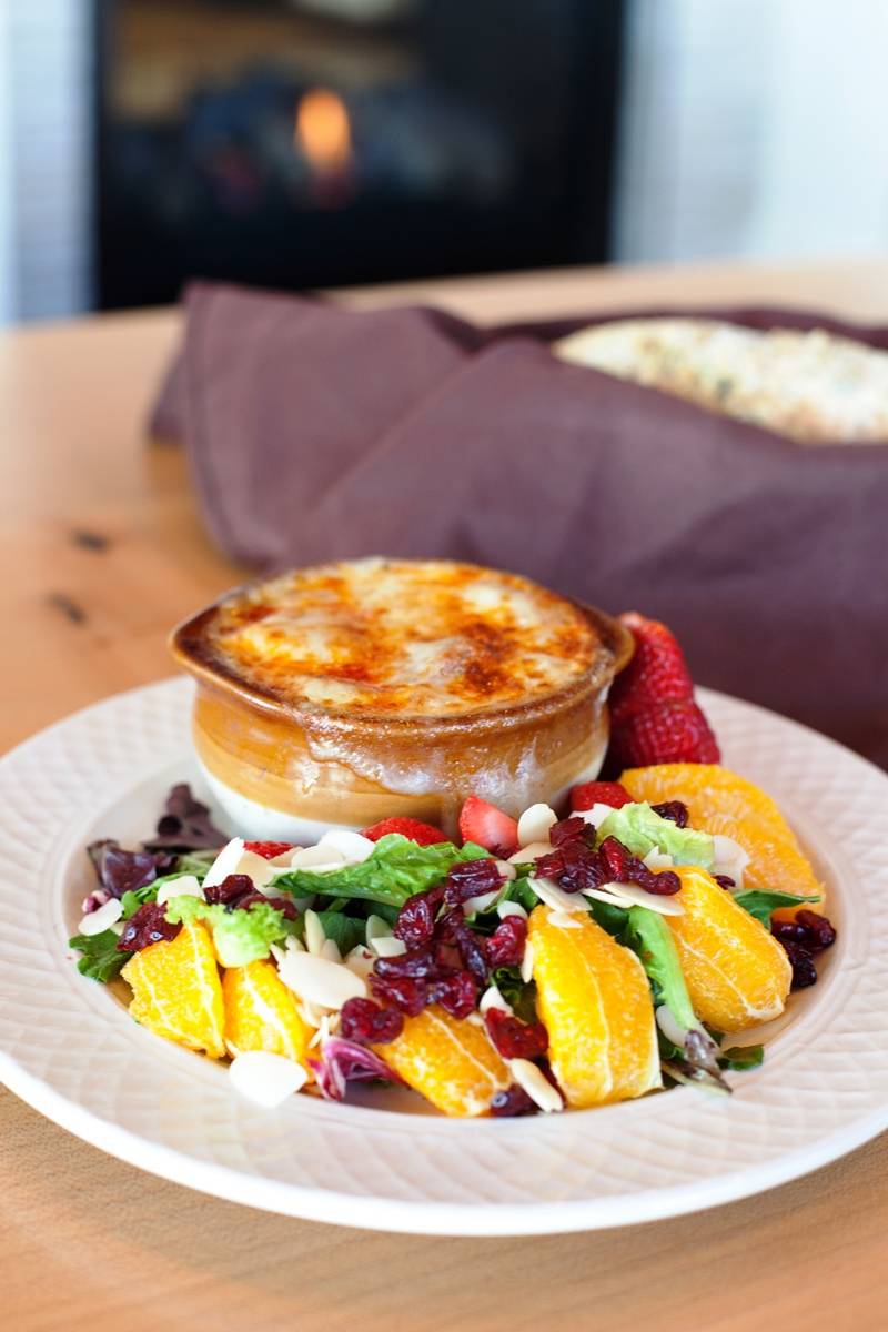 the Grille at Hilton Garden Inn | restaurant | 1290 Arsenal St #8, Watertown, NY 13601, USA | 3157881234 OR +1 315-788-1234