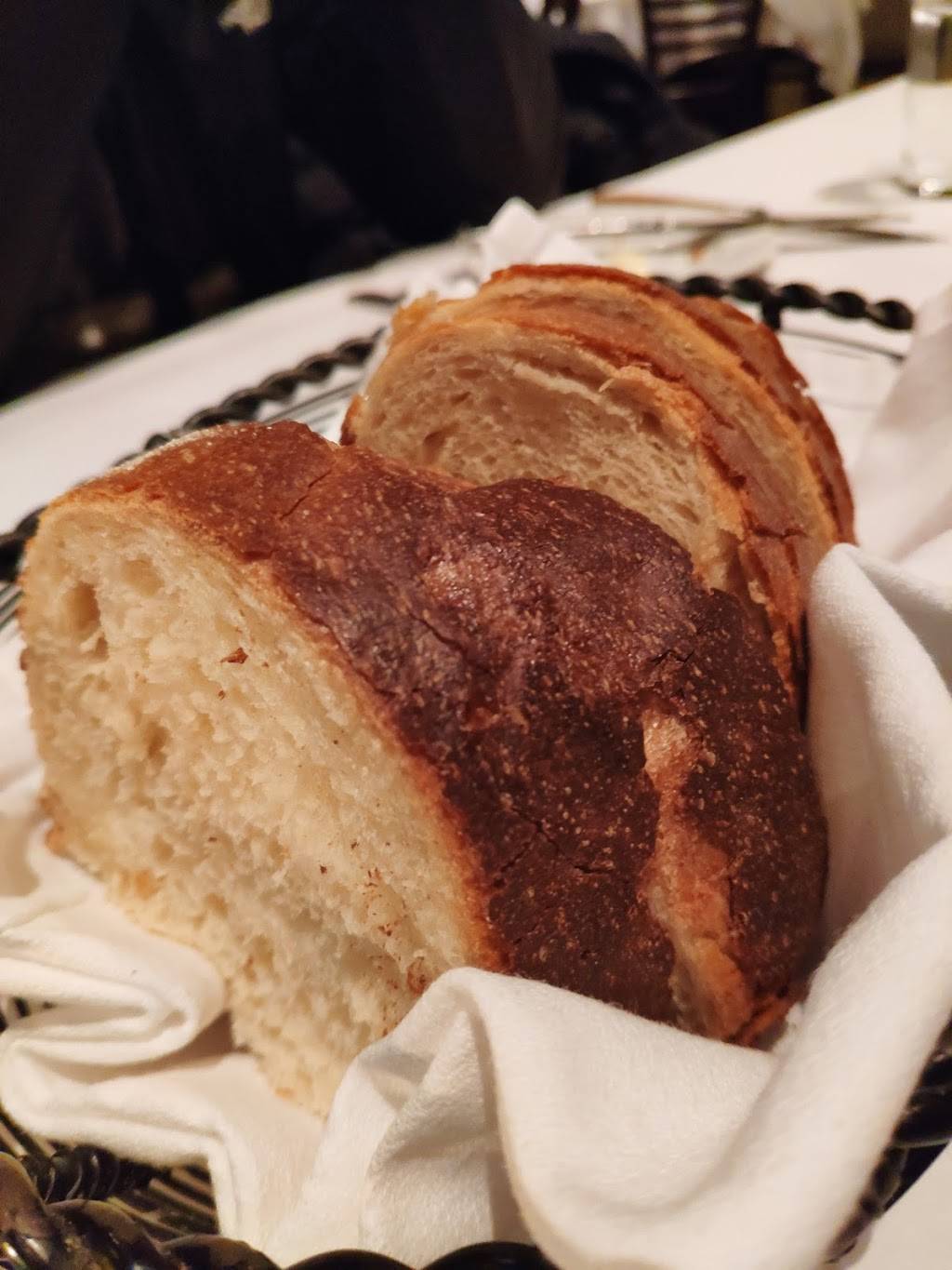 Campagnola | restaurant | 815 Chicago Ave, Evanston, IL 60202, USA | 8474756100 OR +1 847-475-6100