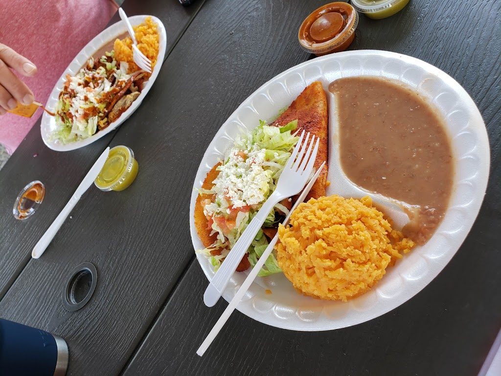 Cinco hermanos taqueria | restaurant | 18398 S Dixie Hwy, Miami, FL 33157, USA | 3053004052 OR +1 305-300-4052