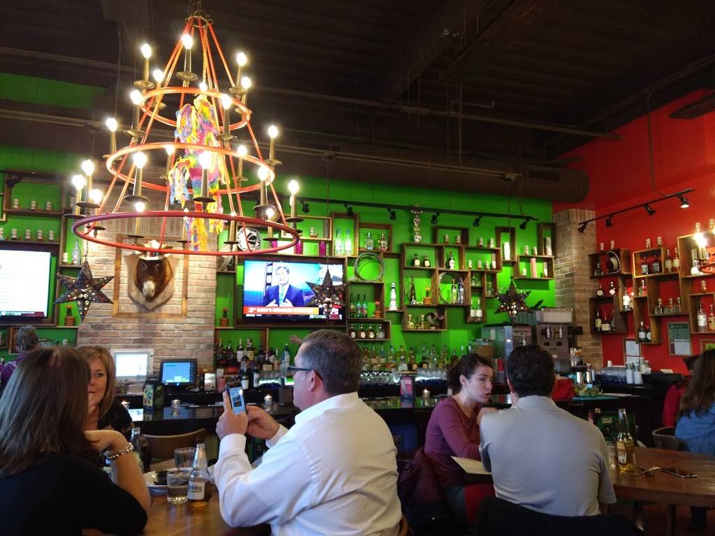 Fat Rosies Taco and Tequila Bar | restaurant | 47 E Chicago Ave, Naperville, IL 60540, USA | 6303280060 OR +1 630-328-0060