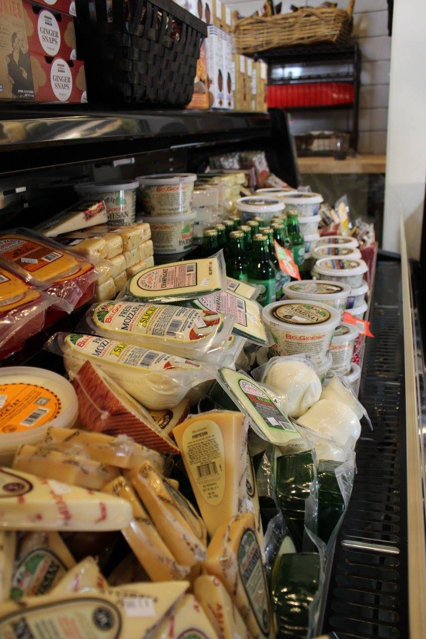 Fuscos Market | restaurant | 2900 Dreher Shoals Rd Suite A, Columbia, SC 29212, USA | 8038289795 OR +1 803-828-9795