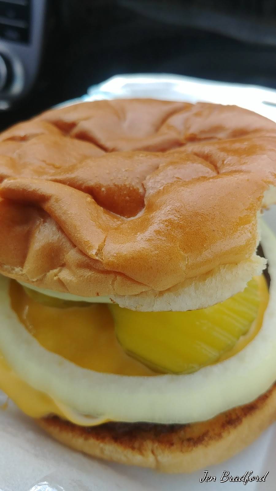 Bud & Cheryls Ice Cream Shoppe | restaurant | 3435 Alum Springs Rd, Danville, KY 40422, USA | 8594949866 OR +1 859-494-9866