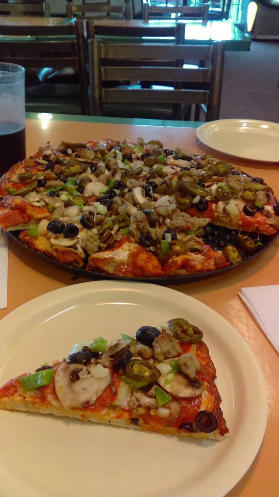 Eddies Pizza | restaurant | 1048 Waterloo Rd, Stockton, CA 95205, USA | 2094621113 OR +1 209-462-1113