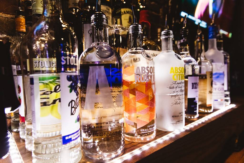 Pats Pizza | restaurant | 30 Market St, Portland, ME 04101, USA | 2076994455 OR +1 207-699-4455