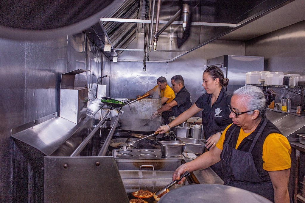 Chino-Mex | restaurant | 6140 W Chandler Blvd Suite 2, Chandler, AZ 85226, USA | 4806901010 OR +1 480-690-1010