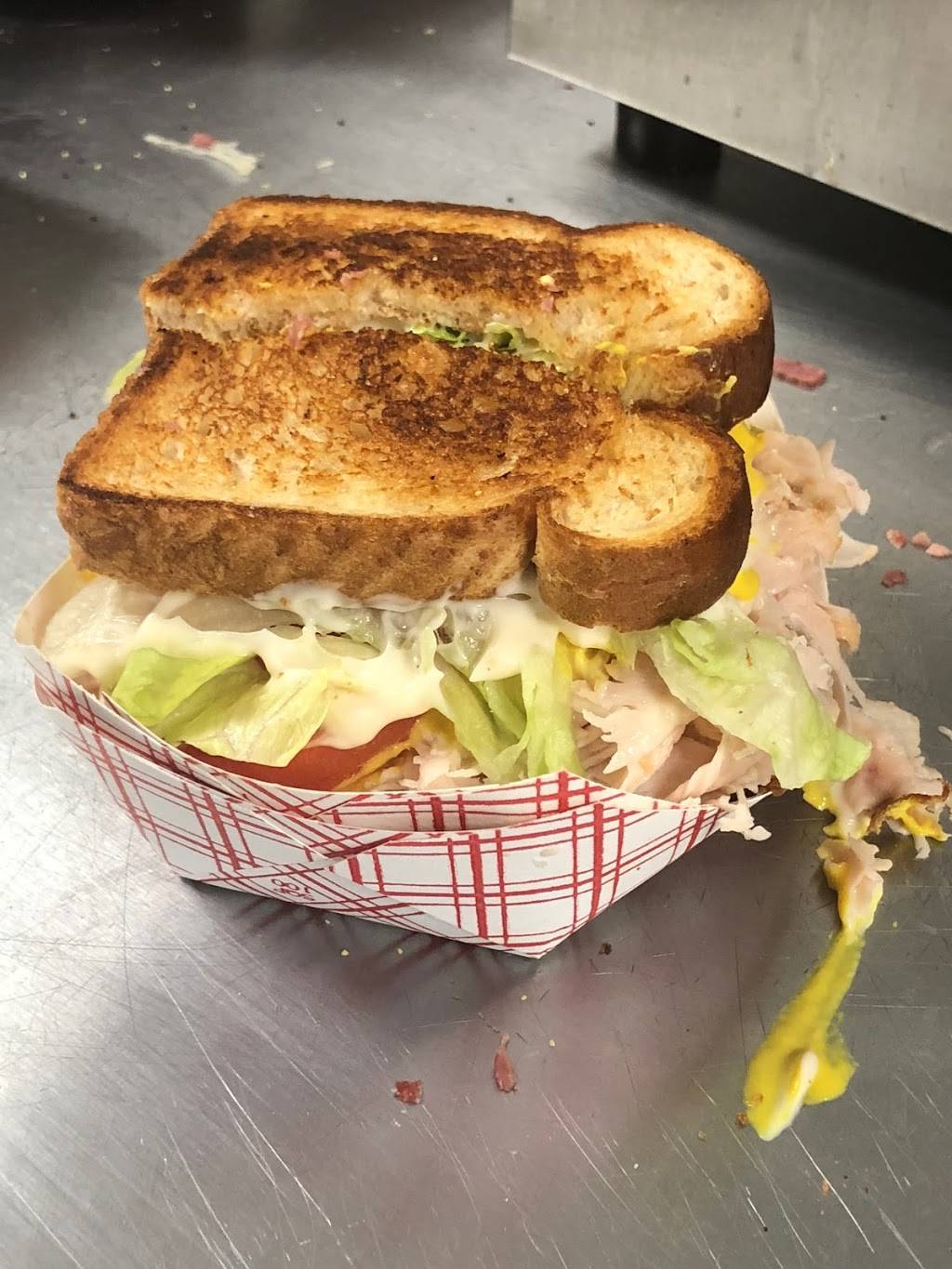 Mr. Corned Beef | restaurant | 17819 W Seven Mile Rd, Detroit, MI 48235, USA | 3132466146 OR +1 313-246-6146