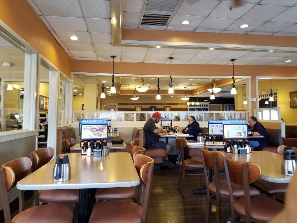 IHOP | restaurant | 197 Greens Rd, Houston, TX 77060, USA | 2818764467 OR +1 281-876-4467