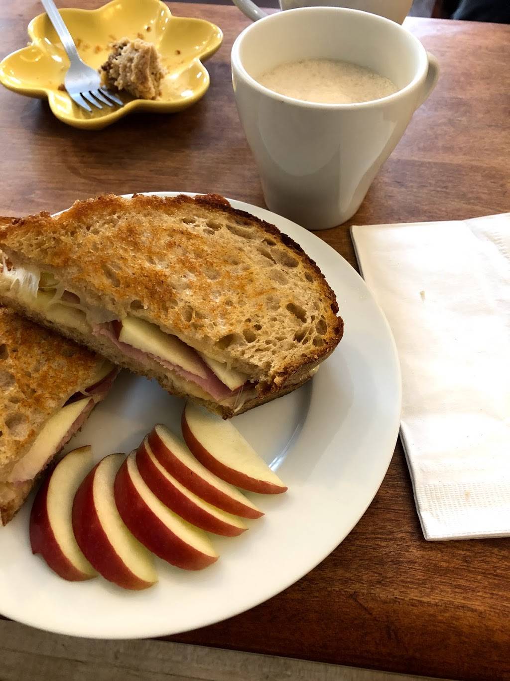 Stowe Street Café | cafe | 29 Stowe St #1, Waterbury, VT 05676, USA | 8028828229 OR +1 802-882-8229