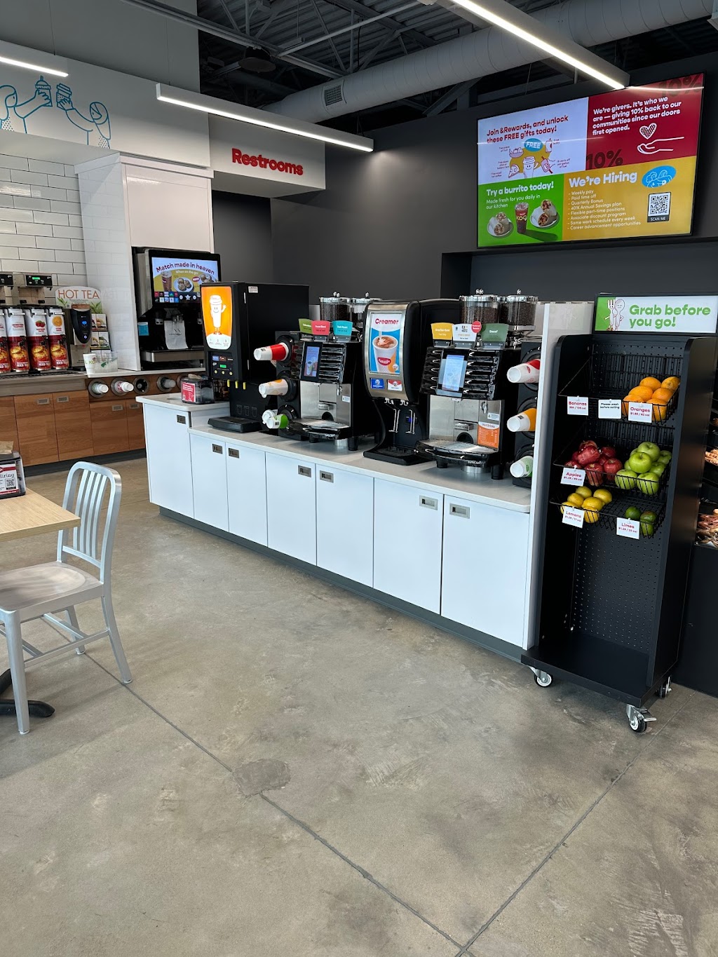 Kum & Go | meal takeaway | 5566 W Herriman Main St, Herriman, UT 84096, USA | 3854641270 OR +1 385-464-1270