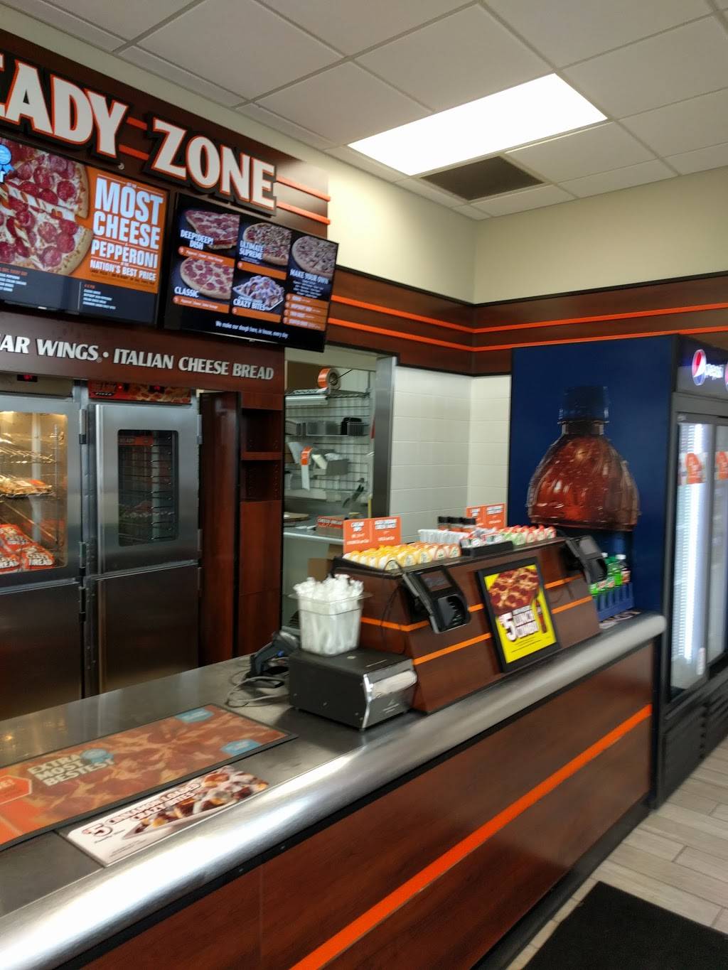 Little Caesars Pizza | meal takeaway | 8 W Madison St, Eau Claire, WI 54703, USA | 7158357772 OR +1 715-835-7772