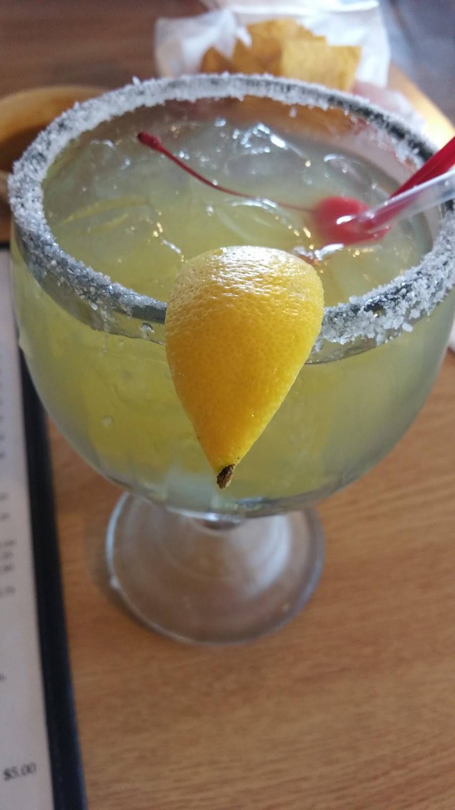 La Jaivita Mexican Seafood | restaurant | 3004 W Northwest Hwy, Dallas, TX 75220, USA | 2143669011 OR +1 214-366-9011