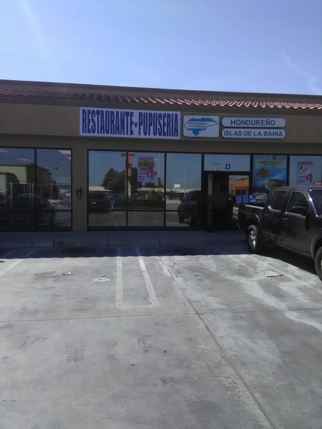 Islas De La Bahia | restaurant | 14405 Prairie Ave d, Lawndale, CA 90260, USA | 4242690680 OR +1 424-269-0680