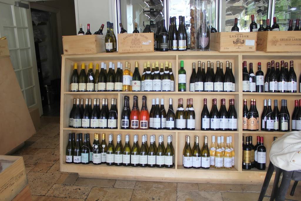 La Cave DAzur | restaurant | 309 23rd St, Miami Beach, FL 33139, USA | 3055382118 OR +1 305-538-2118