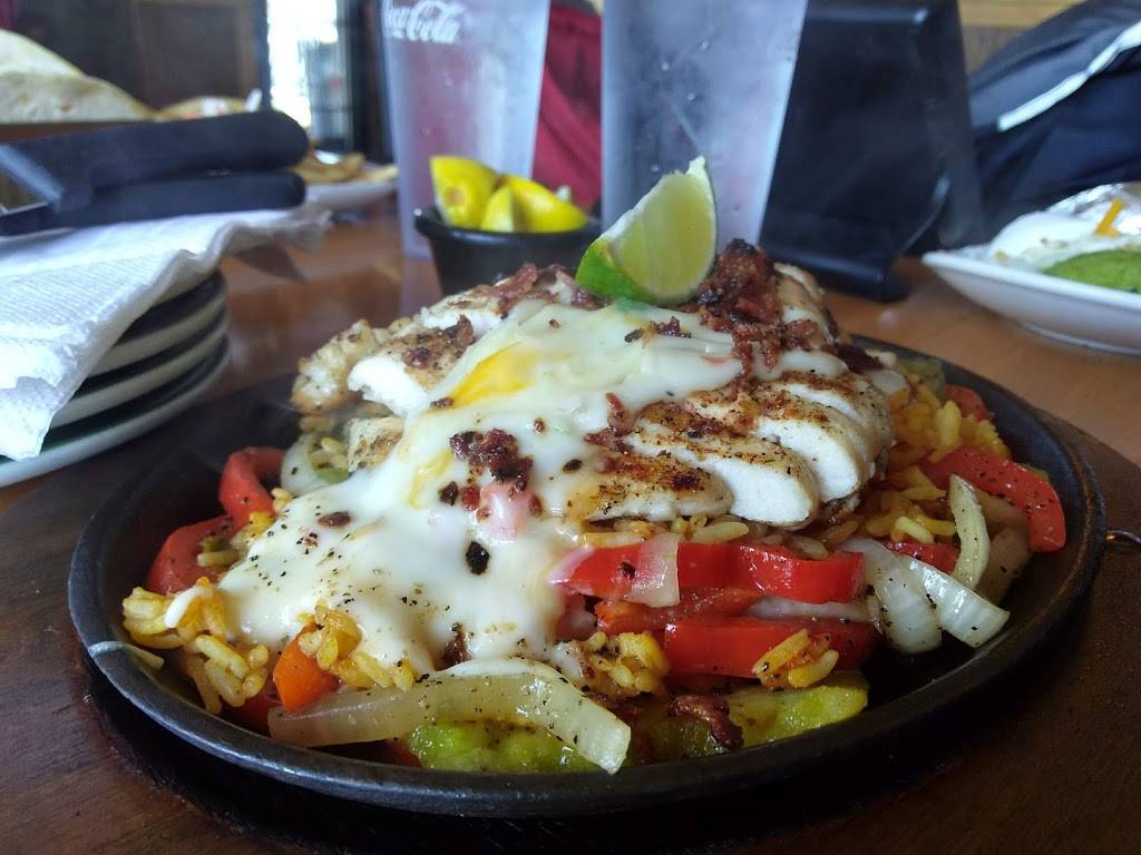 Applebees Grill + Bar | restaurant | 901 Ridgewalk Pkwy, Woodstock, GA 30188, USA | 6786263677 OR +1 678-626-3677