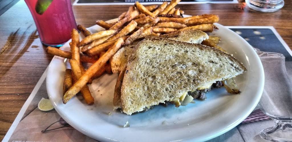 Dennys | restaurant | 30003 County Road 8, Dunnigan, CA 95937, USA | 5307240350 OR +1 530-724-0350