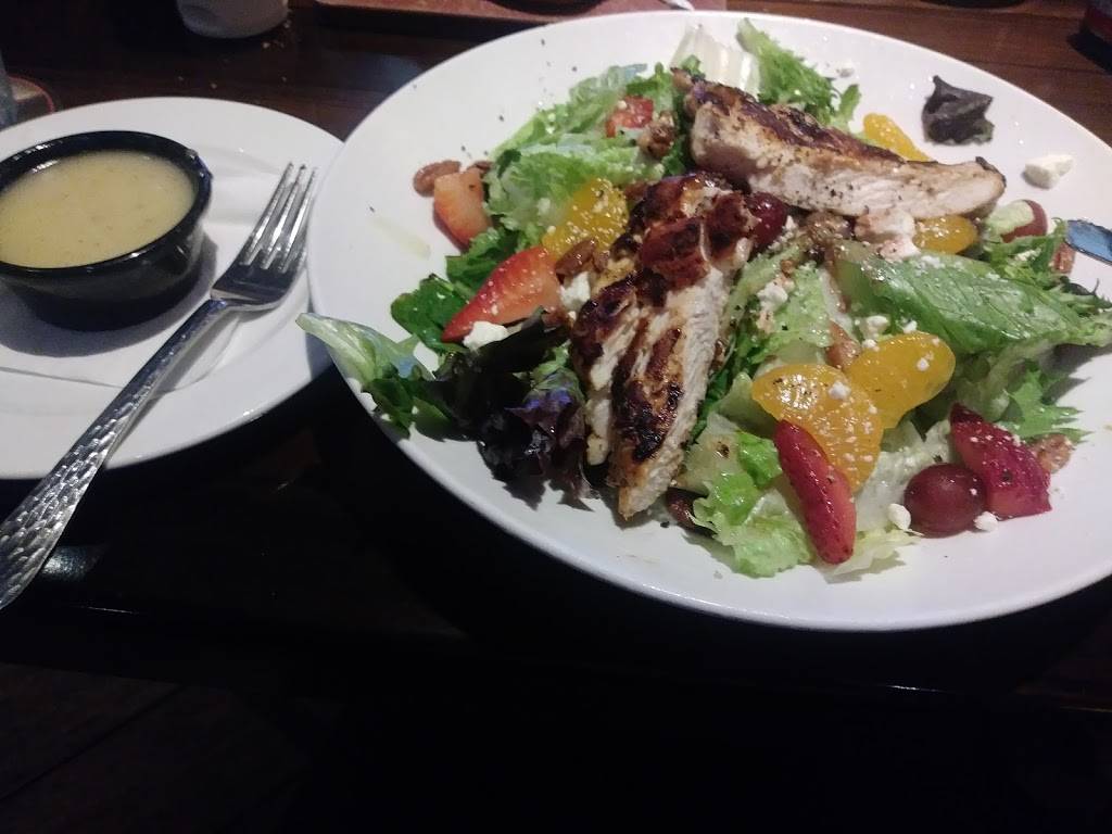 LongHorn Steakhouse | meal takeaway | 309 N Alafaya Trail, Orlando, FL 32828, USA | 4074822100 OR +1 407-482-2100