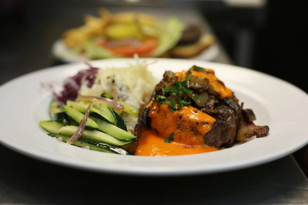 Sugar House Restaurant | restaurant | 226 Oak Ave, Eaton, CO 80615, USA | 9704542210 OR +1 970-454-2210