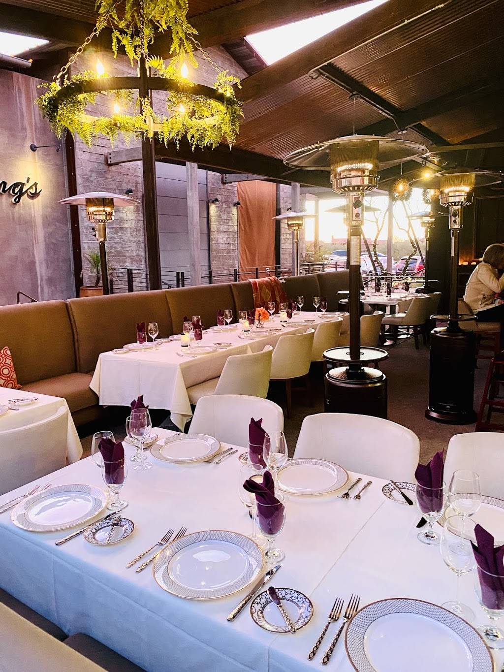 Vic & Olas | restaurant | 20775 N Pima Rd Unit 110, Scottsdale, AZ 85255, USA | 4805132048 OR +1 480-513-2048