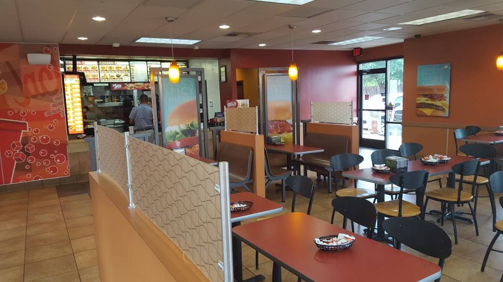 Jack in the Box | restaurant | 101 N Saginaw Blvd, Saginaw, TX 76179, USA | 8178471984 OR +1 817-847-1984