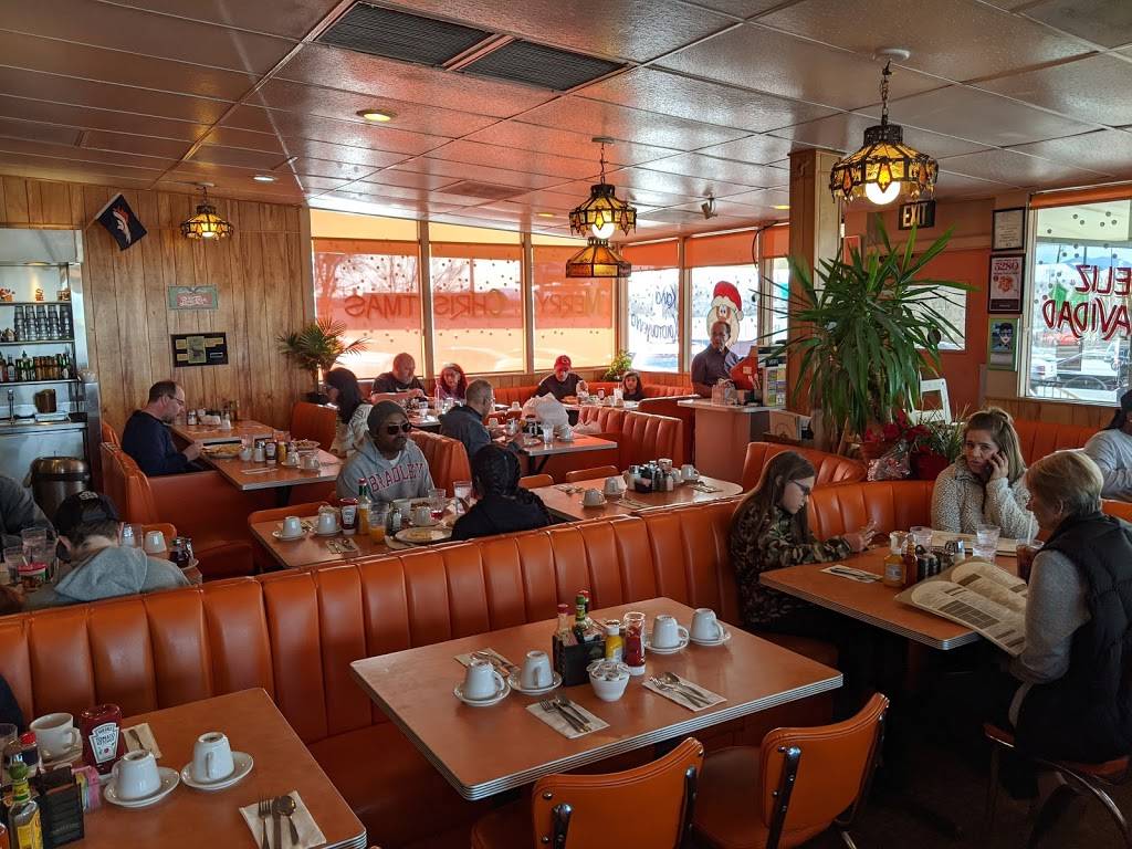 Breakfast King CO | restaurant | 1100 S Santa Fe Dr, Denver, CO 80223, USA | 3037330795 OR +1 303-733-0795