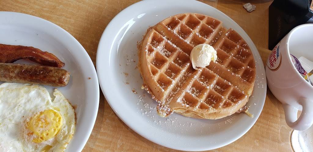 Reveille Cafe West Cobb | restaurant | 2500 Dallas Hwy #600, Marietta, GA 30064, USA | 7707260981 OR +1 770-726-0981