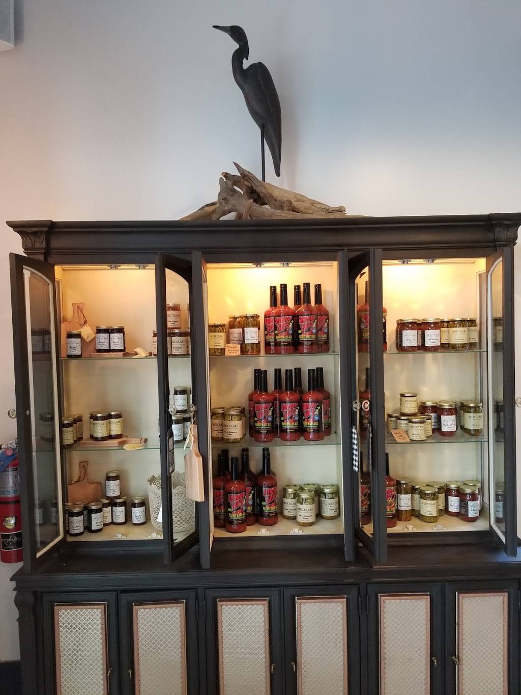 Goblin & The Grocer | restaurant | 1 W Dunes Hwy, Beverly Shores, IN 46301, USA | 2198099047 OR +1 219-809-9047