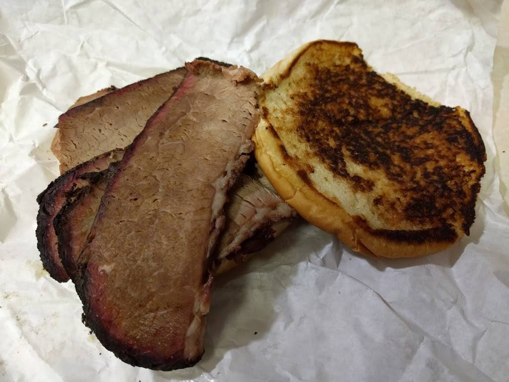 Bodeens Bbq | restaurant | 5913 Azle Ave, Fort Worth, TX 76114, USA | 6827087151 OR +1 682-708-7151