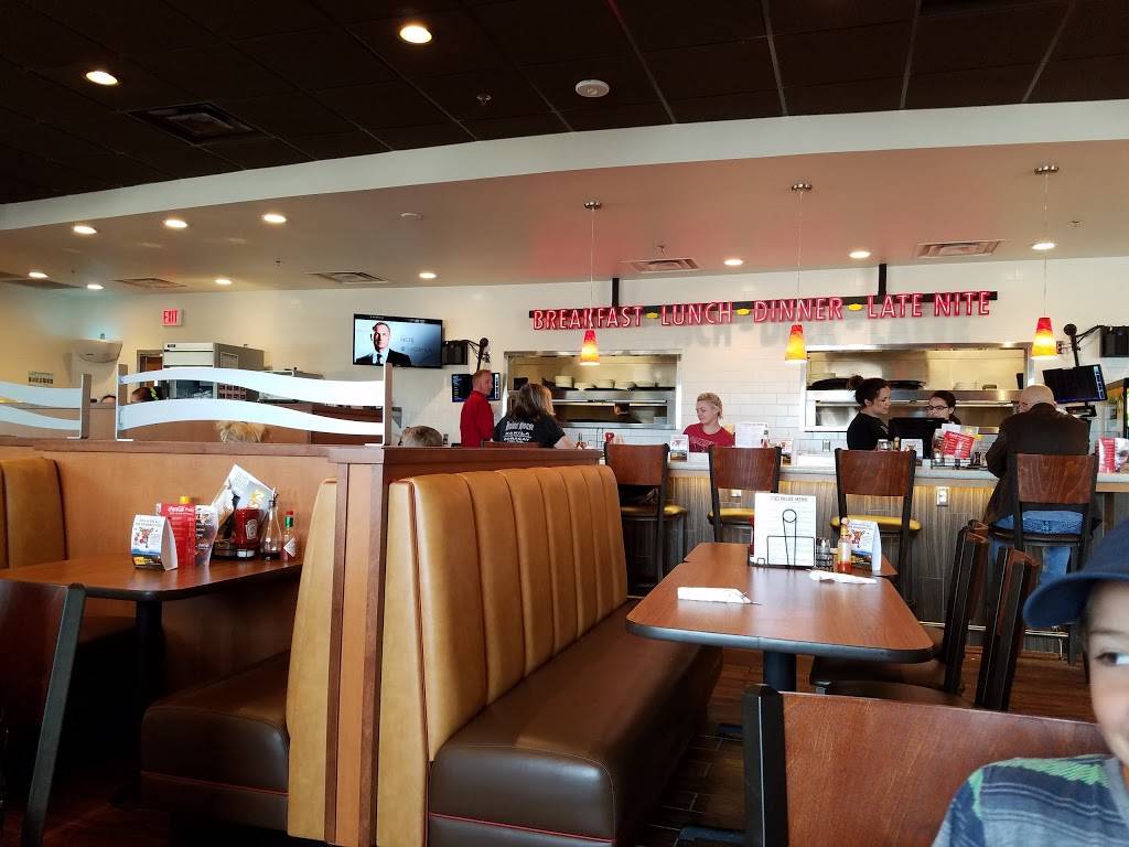 Dennys | restaurant | 20995 E Rittenhouse Rd, Queen Creek, AZ 85142, USA | 4807503563 OR +1 480-750-3563