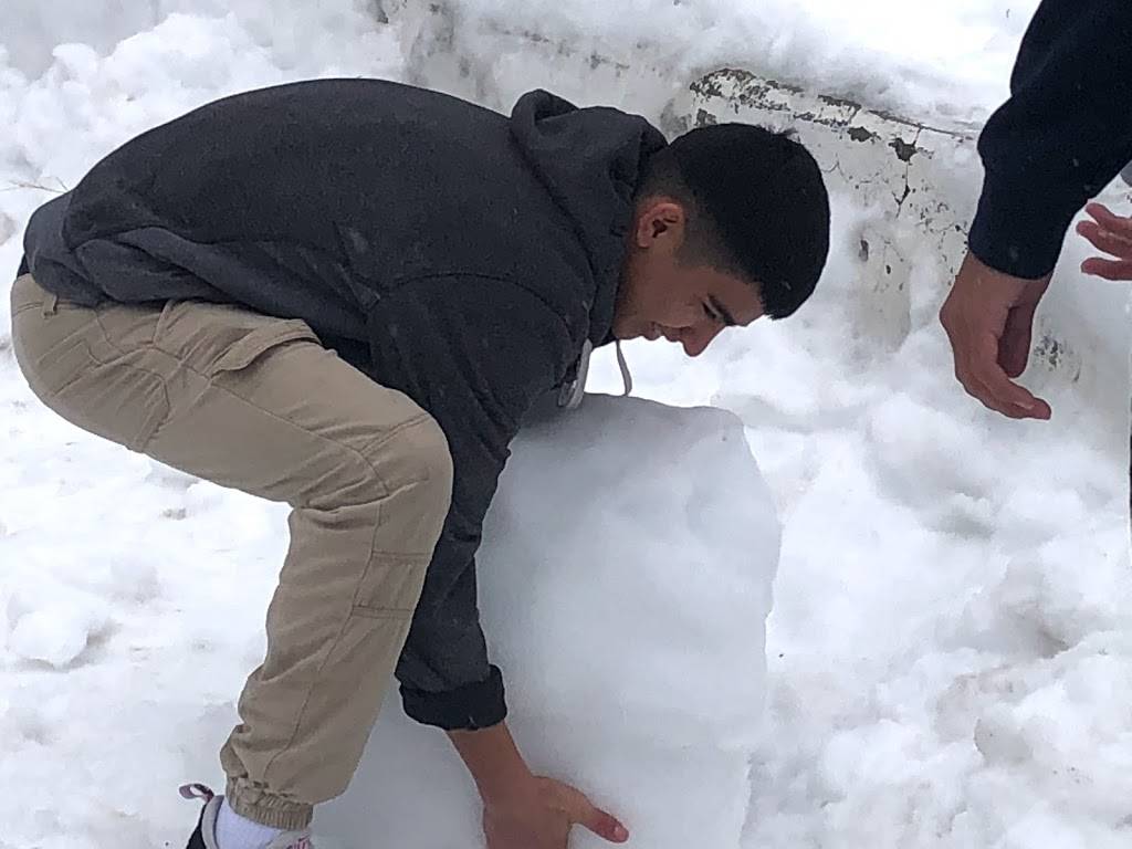 Sierra Mountain Pizza & BBQ Shack | restaurant | 53102 Donner Pass Rd, Soda Springs, CA 95724, USA | 5304275006 OR +1 530-427-5006