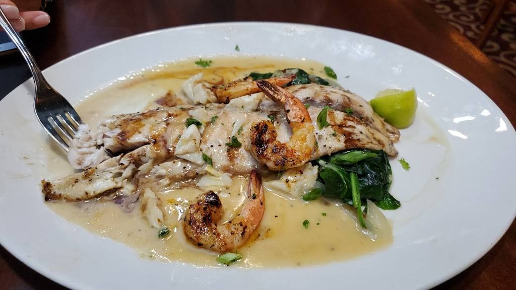 Pappadeaux | restaurant | George Bush Intercontinental Airport (IAH), 3950 S Terminal Rd Space 33, Houston, TX 77032, USA | 2818217684 OR +1 281-821-7684