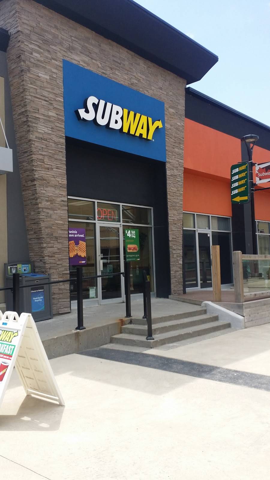 Subway | meal takeaway | 75 Consumers Dr, Whitby, ON L1N 9S2, Canada | 9056660078 OR +1 905-666-0078